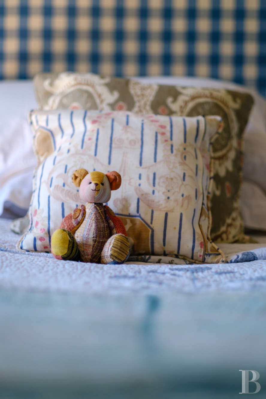 Dans le Gers, à l’ouest de Lectoure, un ancien domaine de production d’armagnac transformé et décoré avec soin - photo  n°11